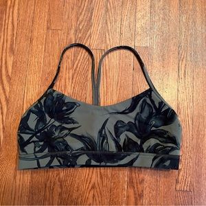 Lululemon size 12 Bra
